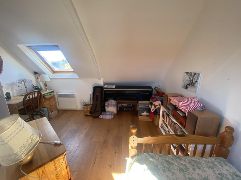 Maison - 111 m² - 6 pièces