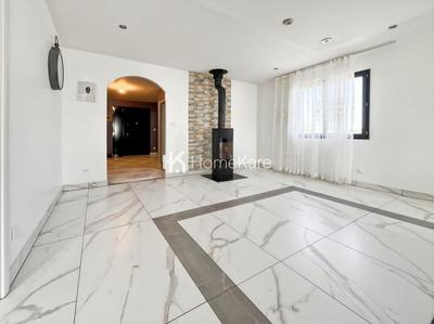 Maison - 155 m² - 5 pièces