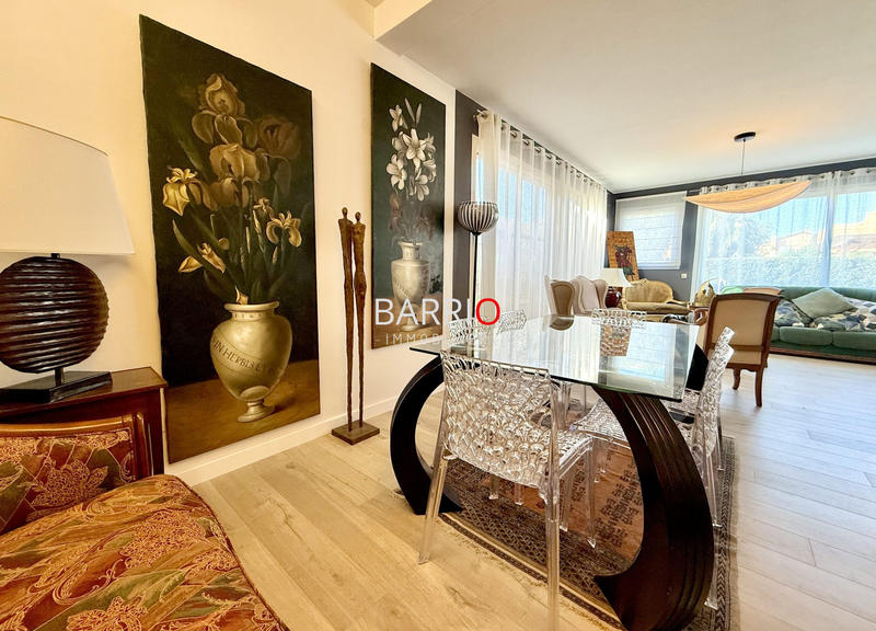 Appartement - 102 m² - 3 pièces