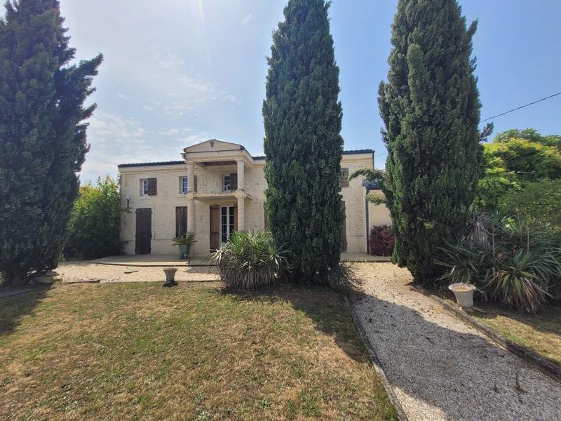 Maison - 170 m² - 7 pièces