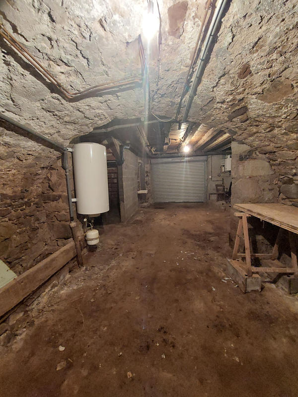 Maison de village - 116 m² - 7 pièces