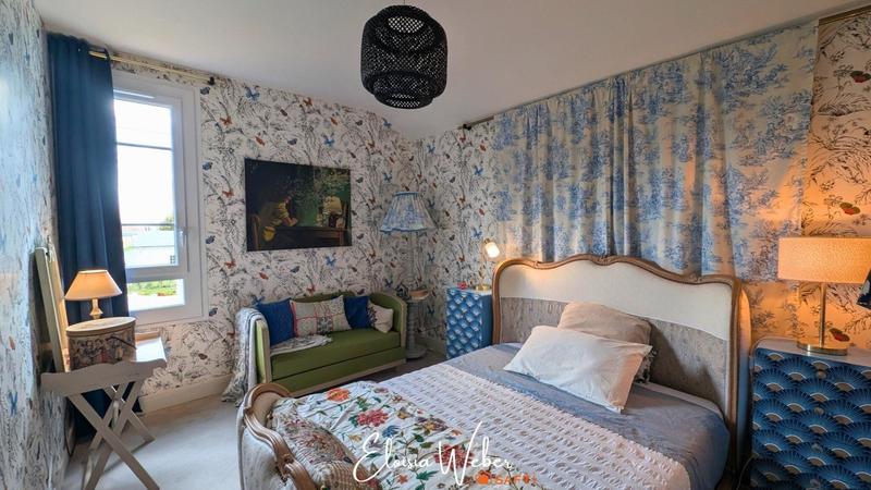 Maison - 145 m² - 6 pièces