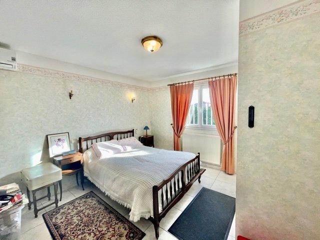 Maison d'architecte - 144 m² - 4 pièces