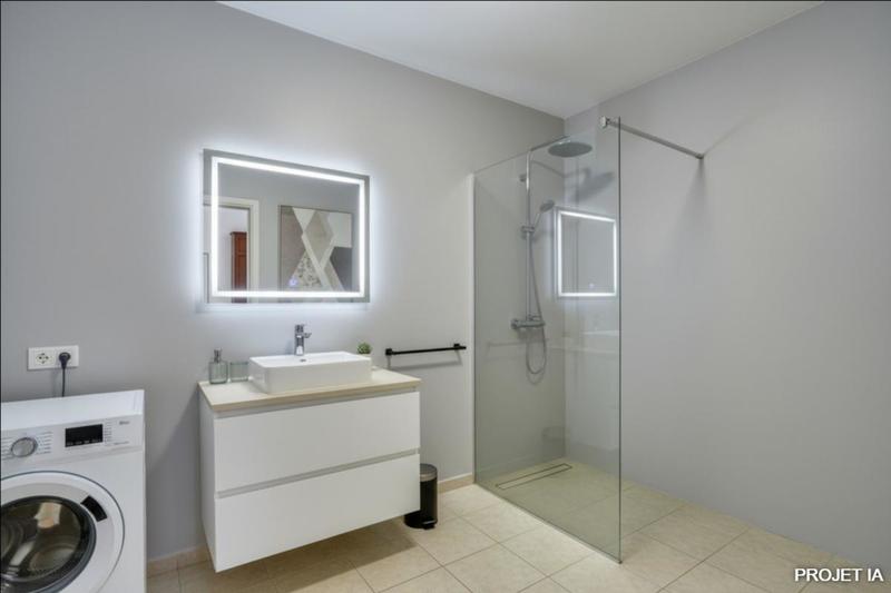 Appartement - 103 m² - 5 pièces