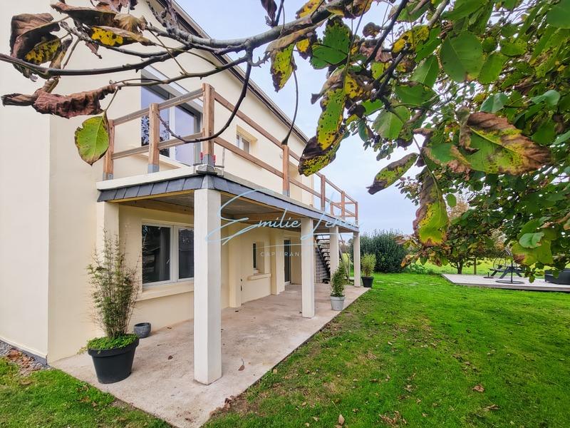 Immeuble - 170 m² - 10 pièces