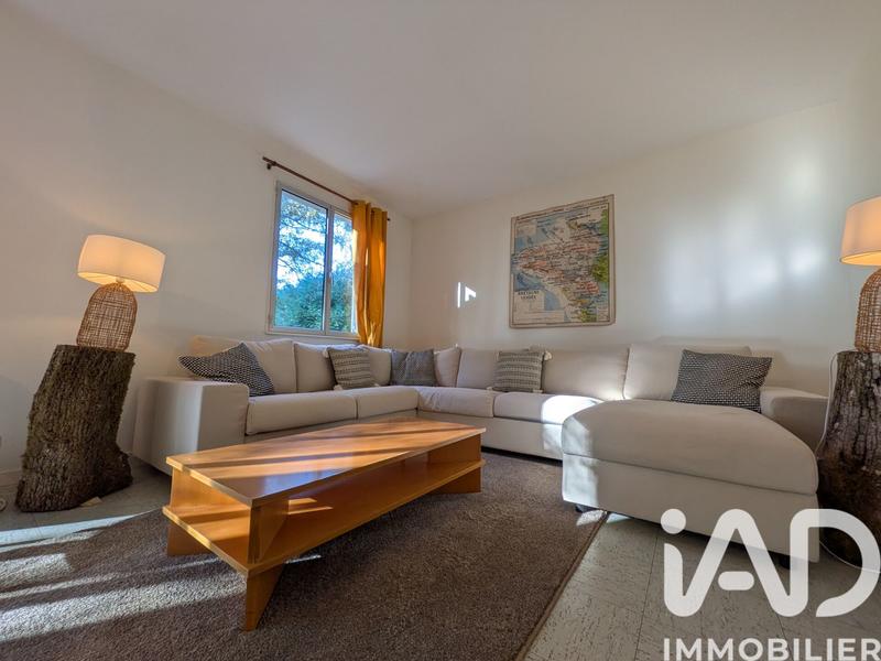 Maison - 80 m² - 5 pièces