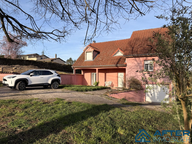 Maison - 140 m² - 6 pièces