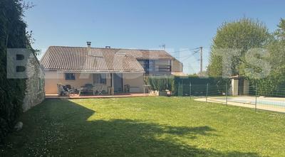 Maison de village - 172 m² - 5 pièces