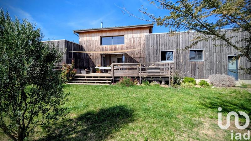 Maison - 160 m² - 5 pièces