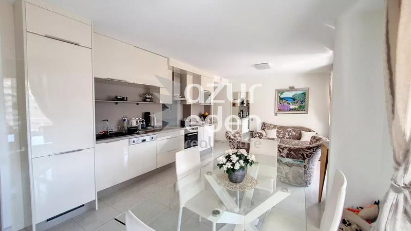 Appartement - 79 m² - 3 pièces