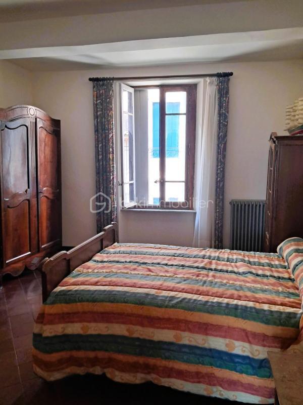 Demeure - 306 m² - 11 pièces