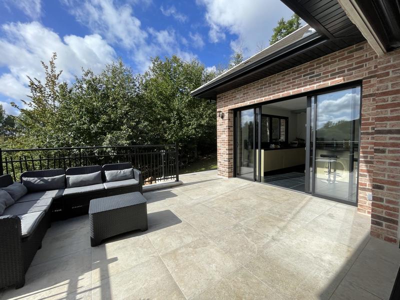 Maison contemporaine - 190 m² - 6 pièces