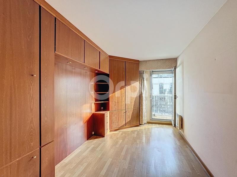 Appartement - 99 m² - 5 pièces