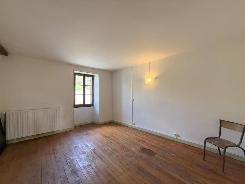 Maison - 226 m² - 7 pièces