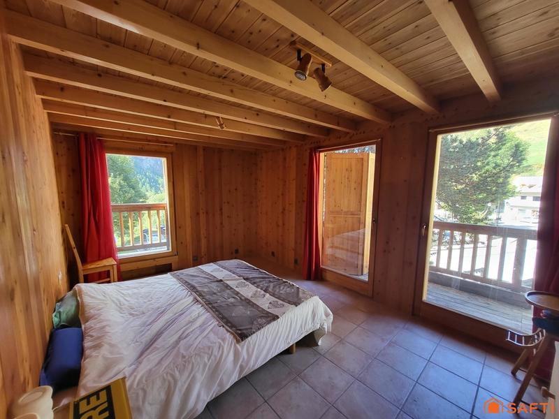 Maison - 211 m² - 6 pièces