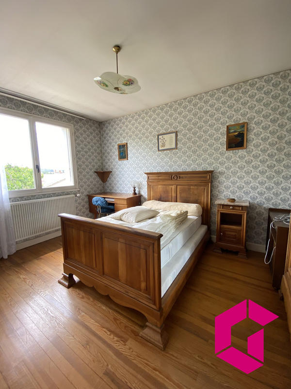 Maison - 105 m² - 5 pièces