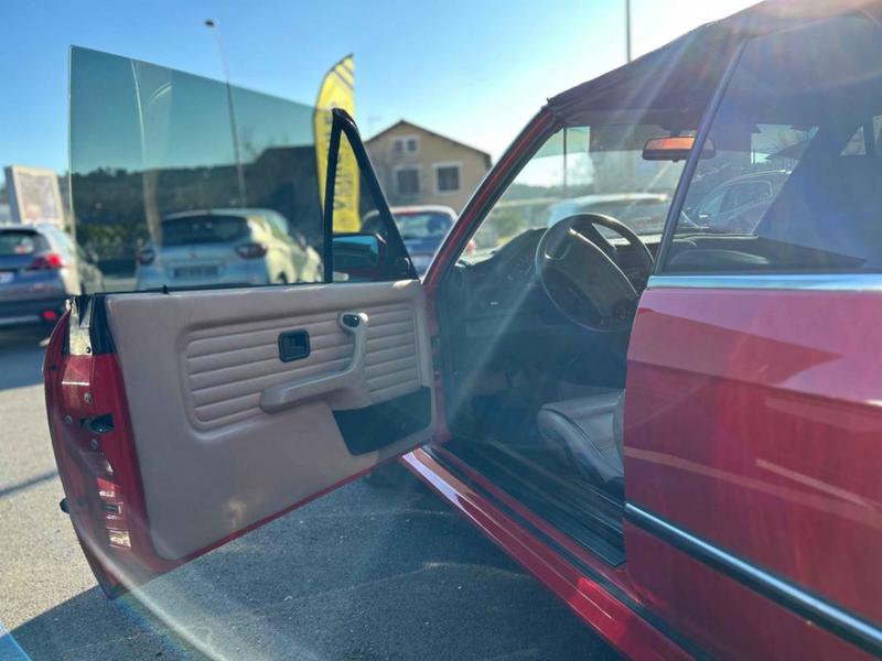 Bmw Série 3 325 Ia E30 Cabriolet rouge Bva 1990