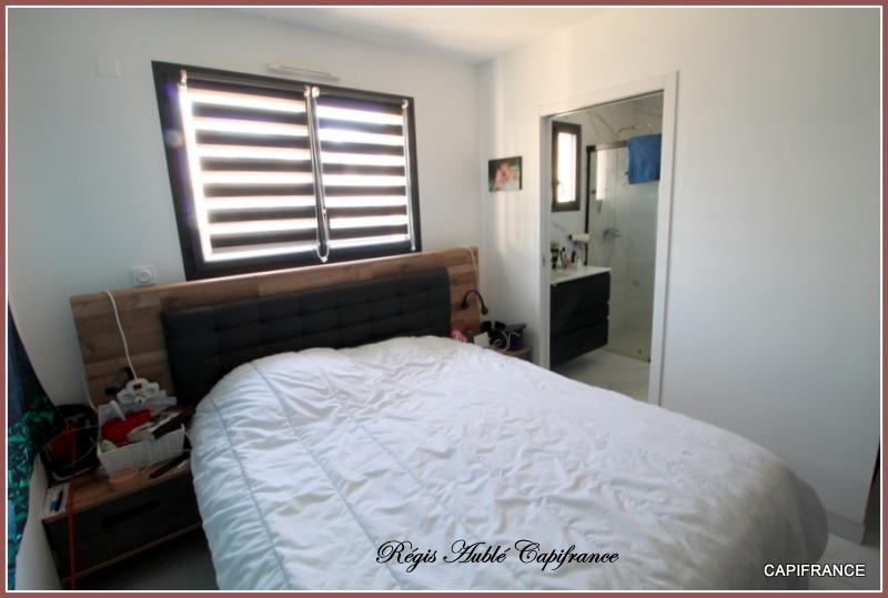 Maison - 121 m² - 6 pièces