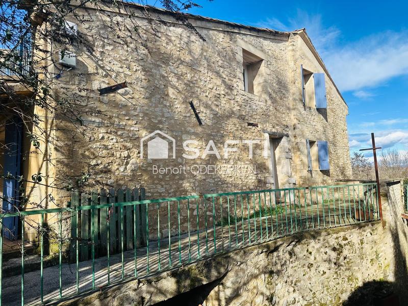 Maison - 280 m² - 12 pièces