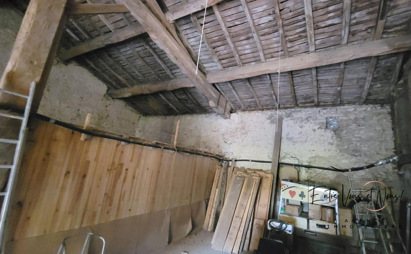 Maison - 120 m² - 1 pièce