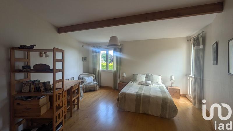 Maison de maîtres - 210 m² - 8 pièces