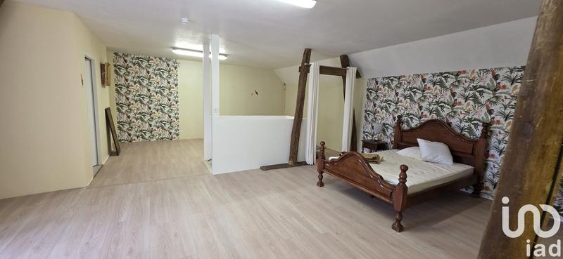 Maison - 245 m² - 6 pièces