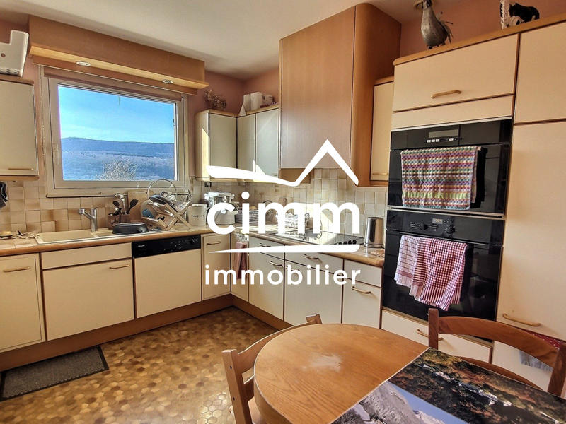 Maison - 91 m² - 4 pièces