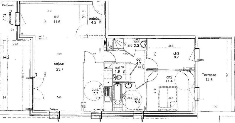 Appartement - 82 m² - 4 pièces