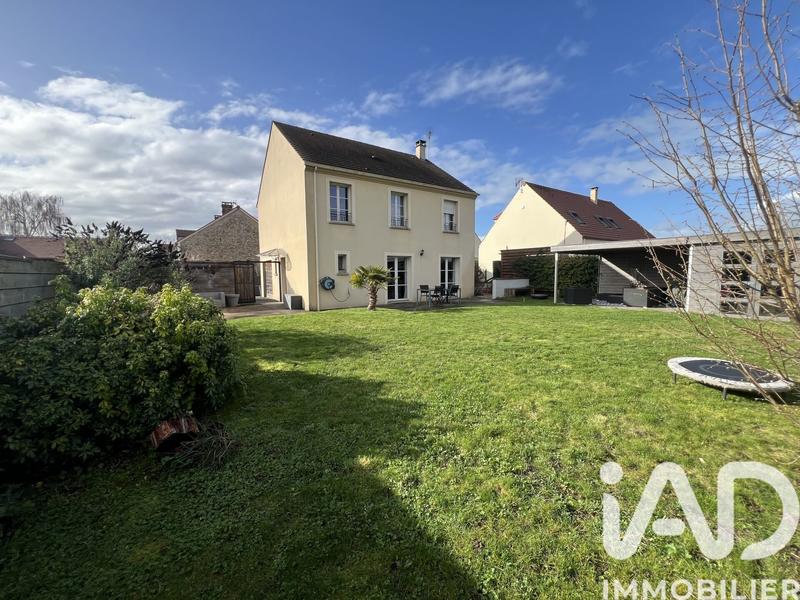 Maison - 126 m² - 5 pièces