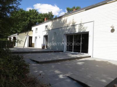 Longère - 232 m² - 6 pièces