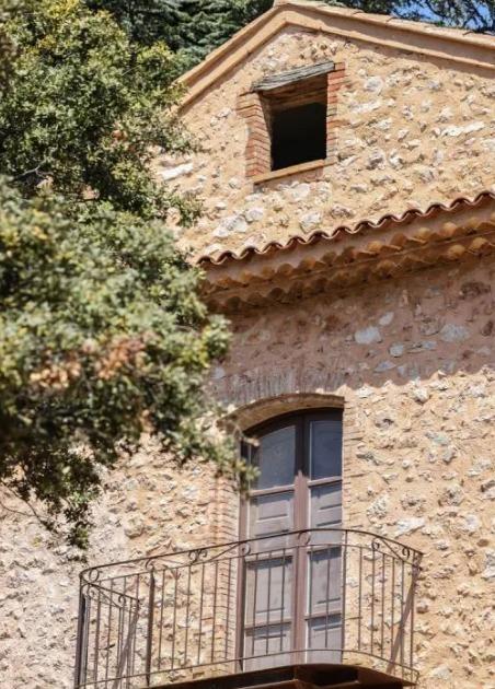 Manoir - 1 575 m² - 20 pièces