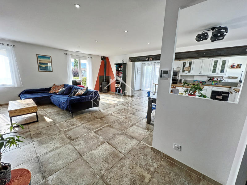 Maison - 140 m² - 5 pièces