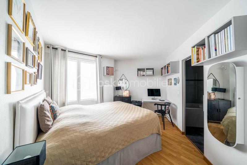 Appartement - 85 m² - 4 pièces