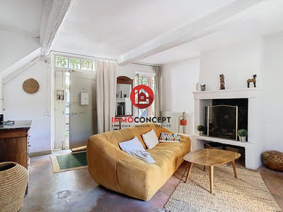 Maison ancienne - 95 m² - 3 pièces