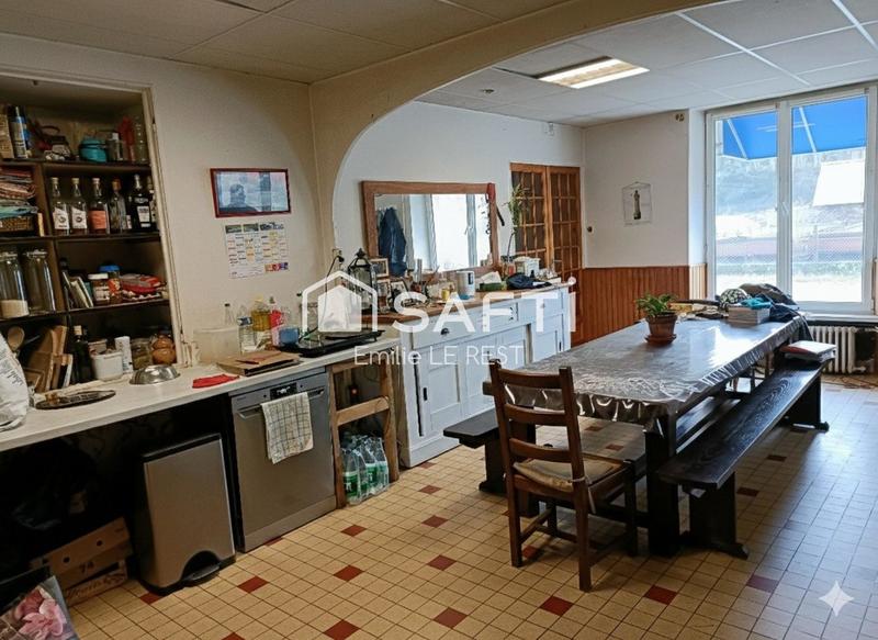 Local commercial - 600 m² - 12 pièces