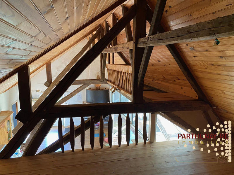 Maison ancienne - 227 m² - 6 pièces