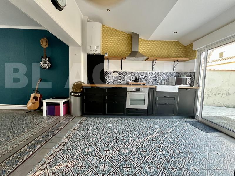 Maison bourgeoise - 105 m² - 6 pièces