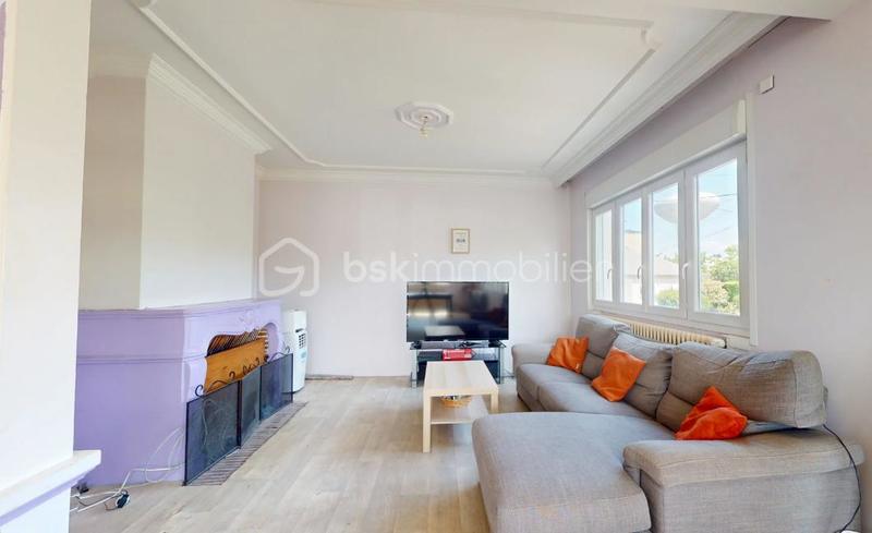 Maison - 105 m² - 5 pièces