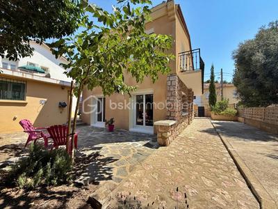 Maison - 117 m² - 5 pièces