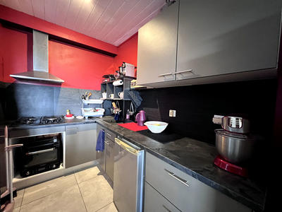 Maison - 96 m² - 4 pièces