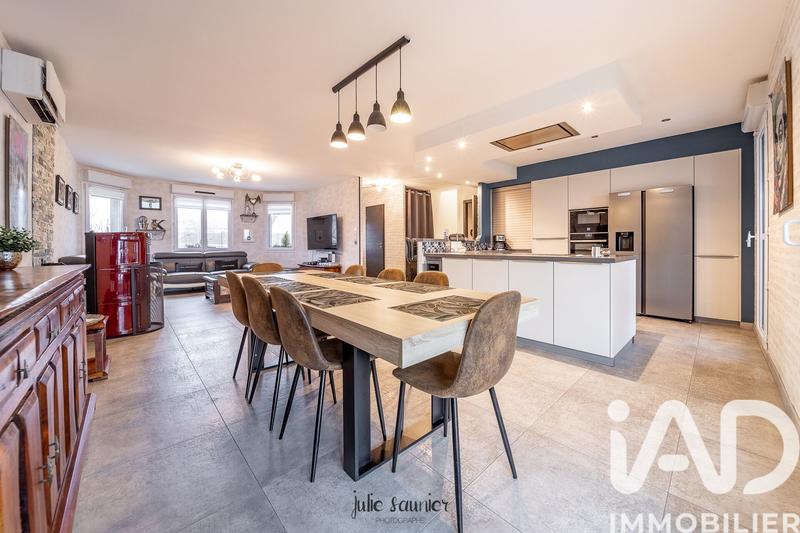 Maison - 145 m² - 7 pièces