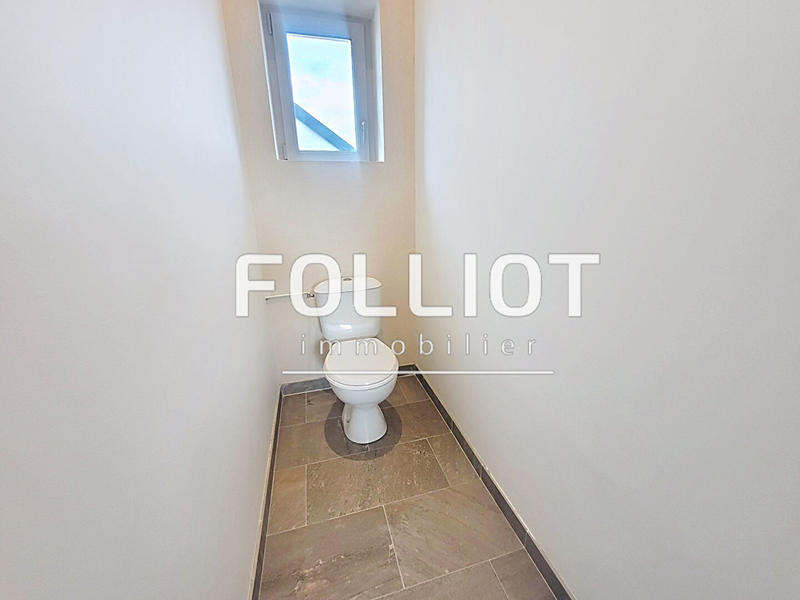 Maison - 143 m² - 5 pièces