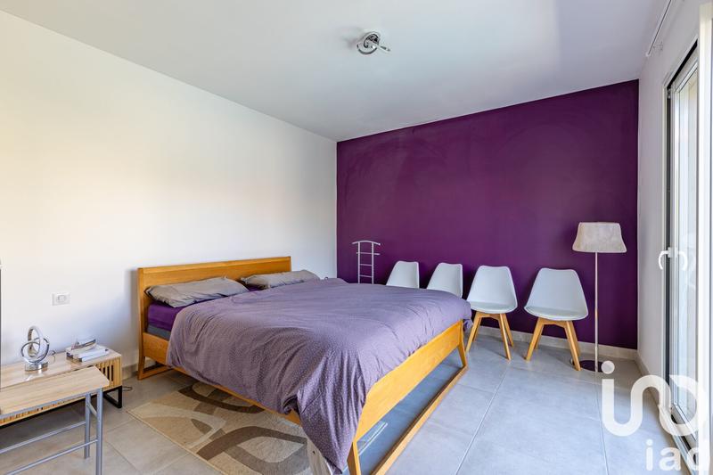 Maison - 247 m² - 7 pièces