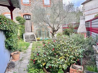 Maison ancienne - 172 m² - 8 pièces