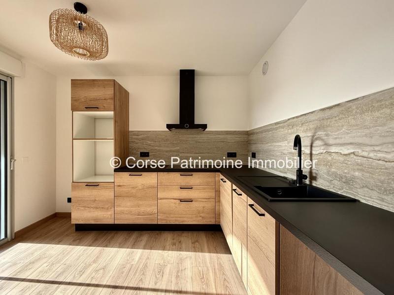 Appartement - 78 m² - 3 pièces