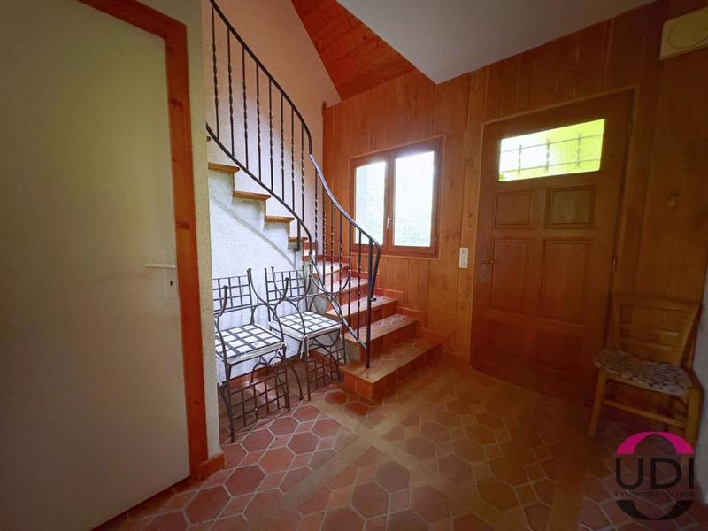 Maison - 85 m² - 5 pièces