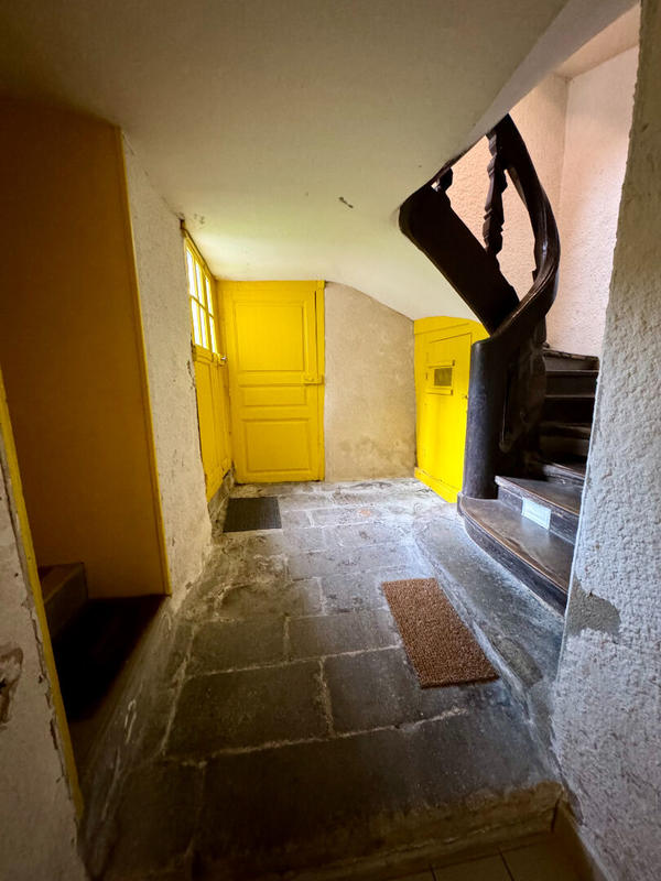 Immeuble - 334 m² - 6 pièces