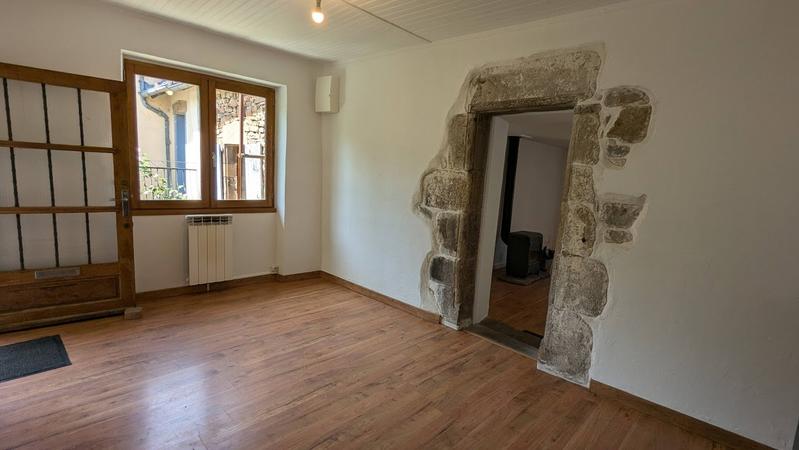 Maison en pierre - 70 m² - 3 pièces