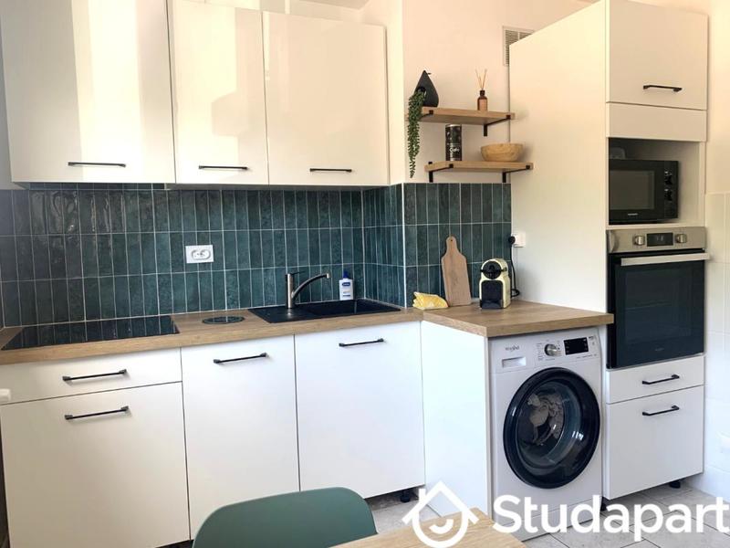 Chambre - 12 m² - 1 pièce