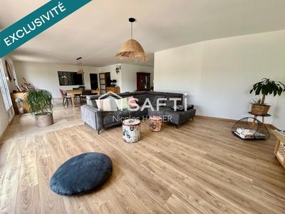 Villa - 276 m² - 9 pièces